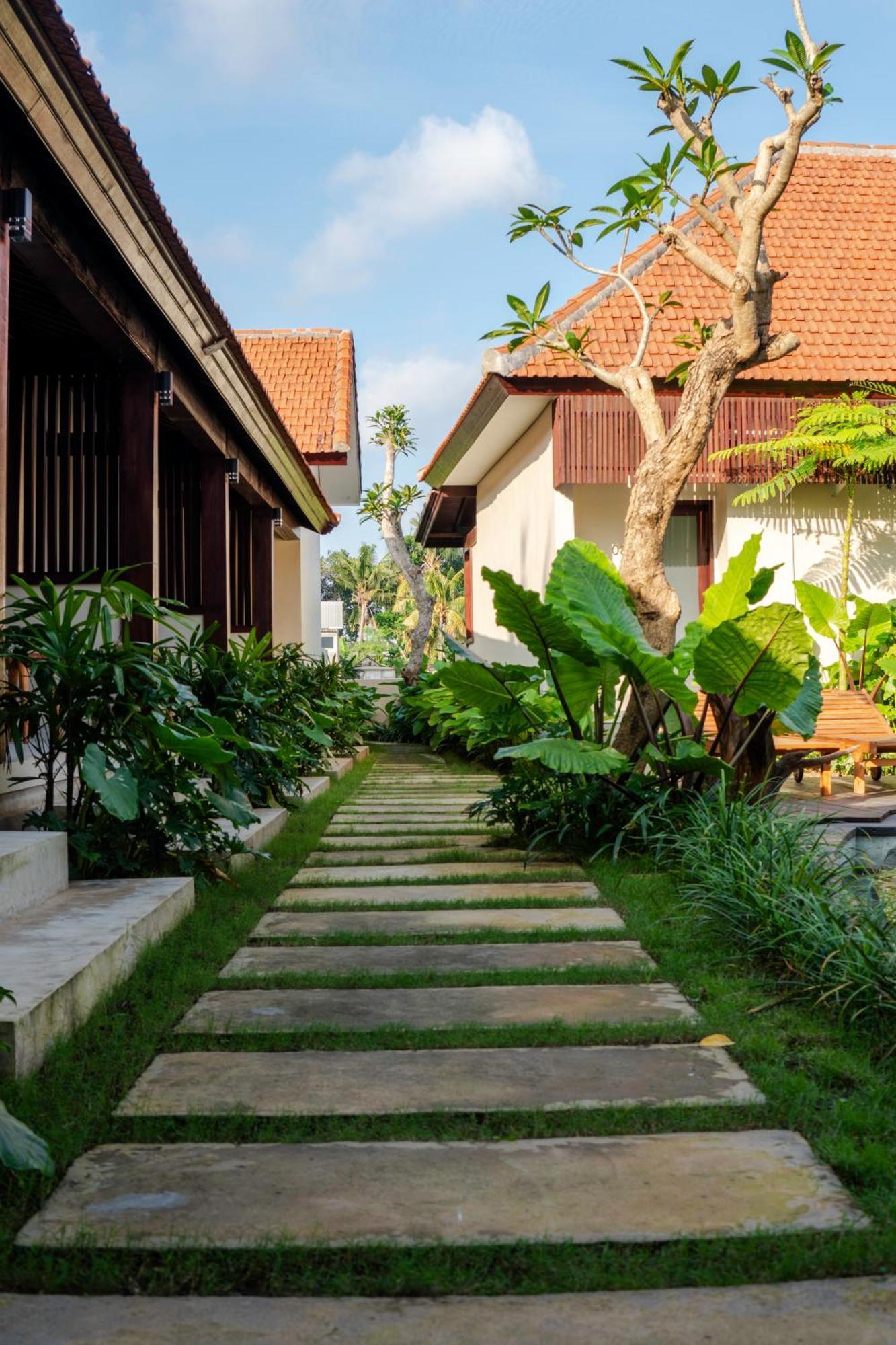 Tut Winten Villa Ubud エクステリア 写真